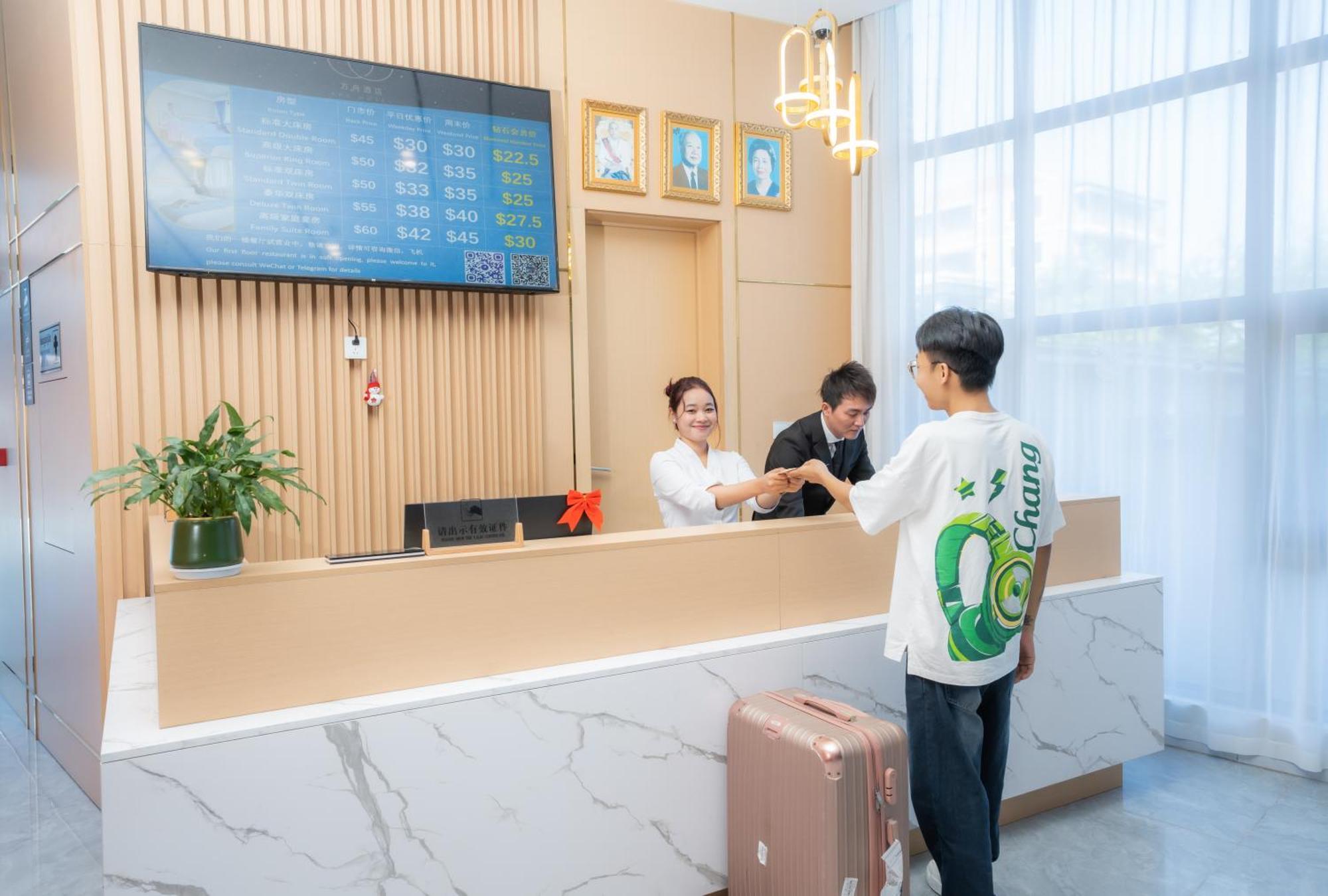 Ark House Otel Phnom Penh Dış mekan fotoğraf