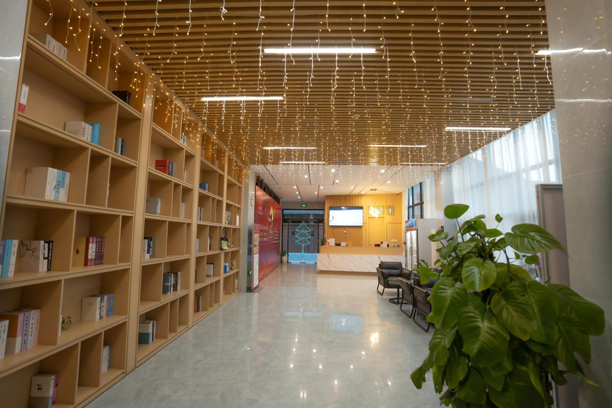 Ark House Otel Phnom Penh Dış mekan fotoğraf